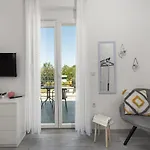 Villa Modern Rscape With Pool *