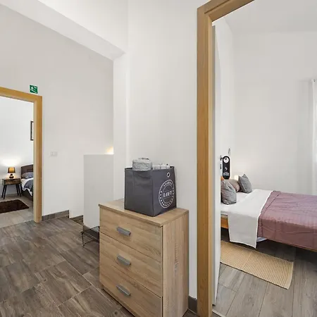 Modern Rscape With Pool